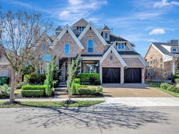 824  Oglethorpe Lane , Savannah Texas 76227