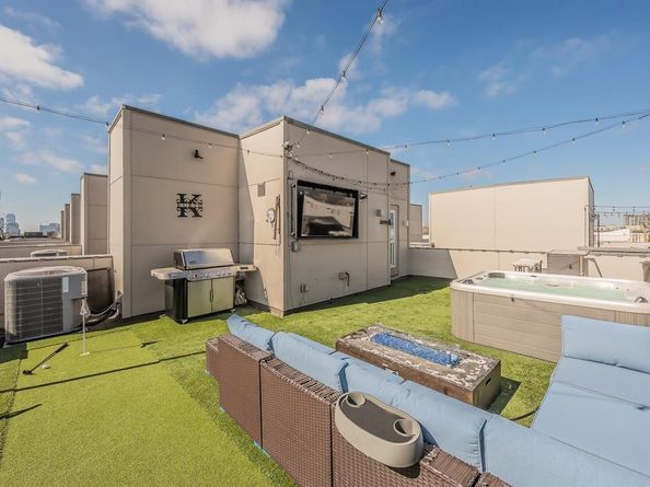 4954  Camdale Court , Dallas Texas 75206