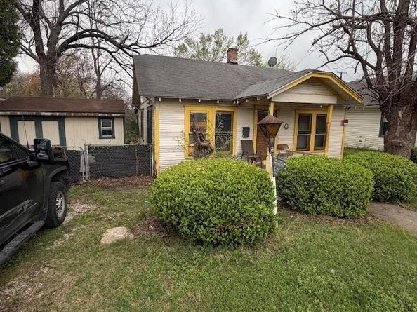 1306 E Waco Avenue , Dallas Texas 75216