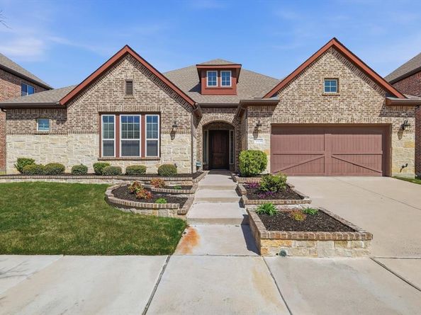 1120  11th Street , Argyle Texas 76226