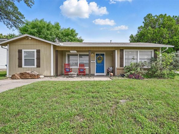 5200  Lovell Avenue , Fort Worth Texas 76107