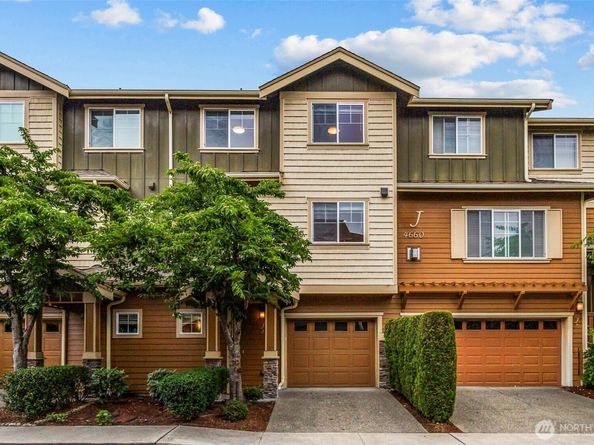 4660 NE 3rd Court J3, Renton WA 98059