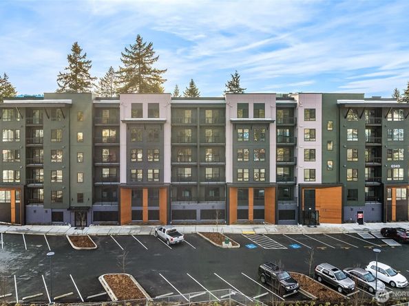 6949 NE 184th Lane 503, Kenmore WA 98028