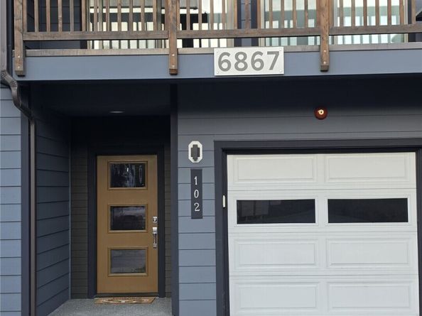 6867 NE 170th St 102, Kenmore WA 98028