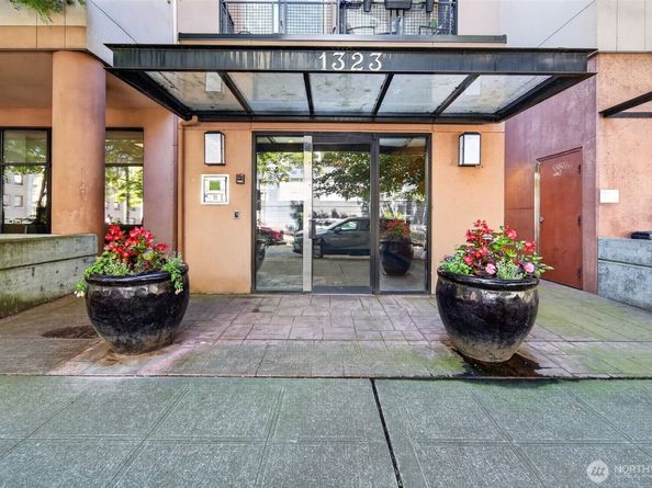 1323 Boren Avenue 412, Seattle WA 98101