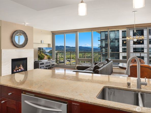 650 Bellevue Way NE 3802, Bellevue WA 98004