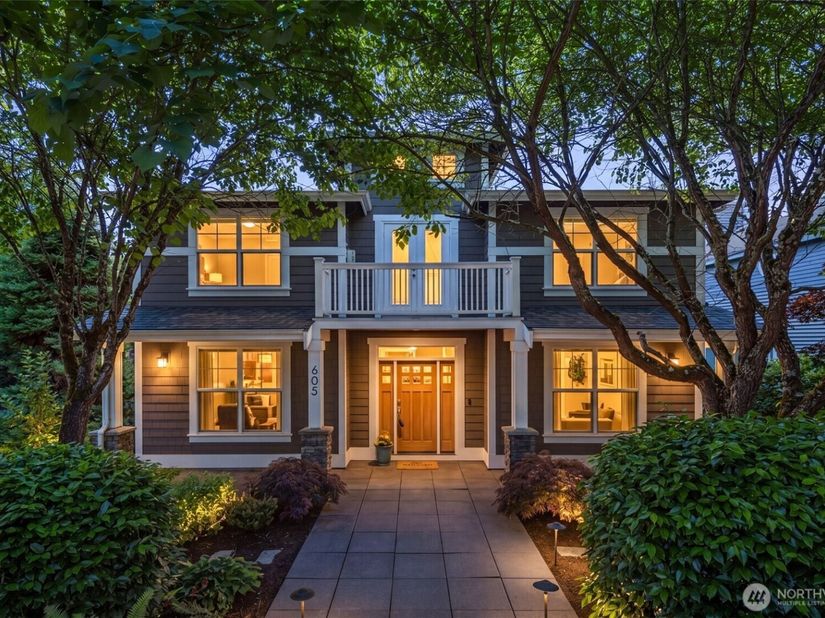 605 11th Avenue, Kirkland WA 98033