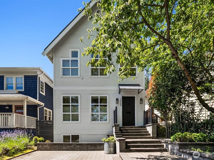 1525 McGilvra Boulevard E, Seattle WA 98112