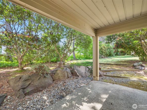 605 5th Street B102, Kirkland WA 98033