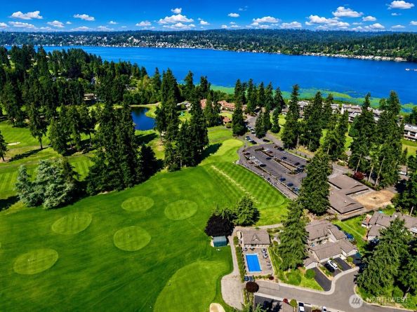 16968 65th Lane NE, Kenmore WA 98028