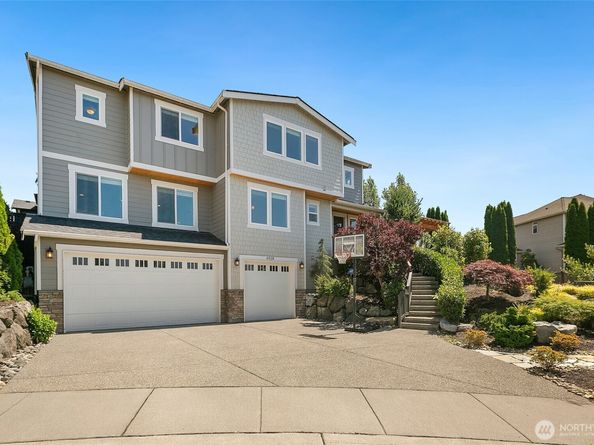 6028 37th Place NE, Marysville WA 98270