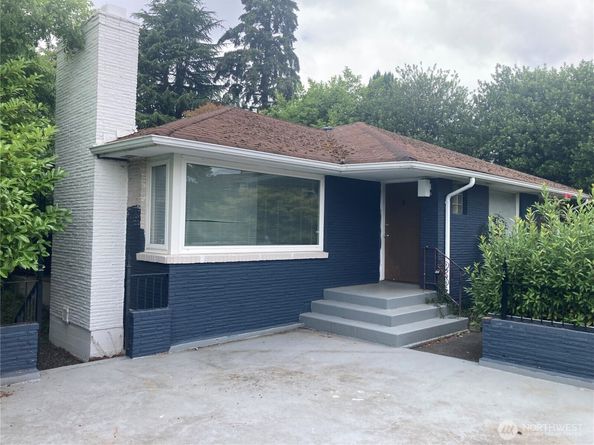 6925 52nd Avenue S, Seattle WA 98118