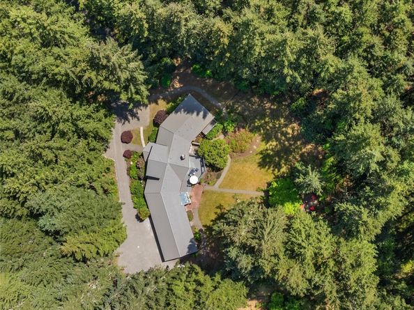 7575 NE New Brooklyn Road, Bainbridge Island WA 98110