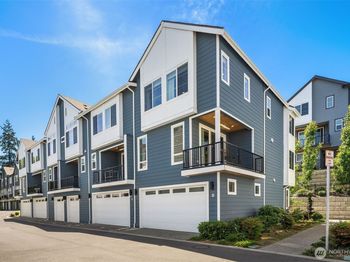 18829 67th Drive NE