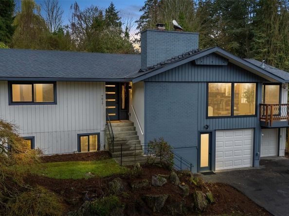 7017 NE 155th Place, Kenmore WA 98028