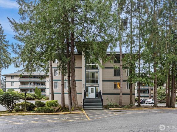 5620 200th Street SW A102, Lynnwood WA 98036