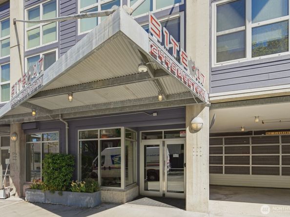 2440 Western Ave 509, Seattle WA 98121