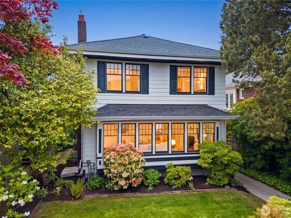 5265 16th Avenue NE, Seattle WA 98105