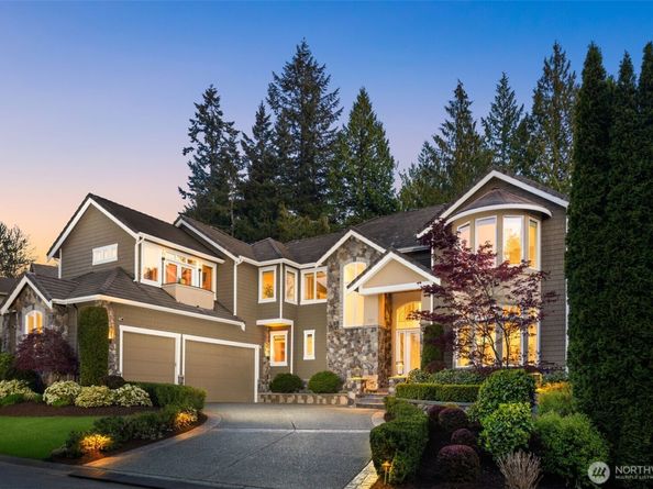 8251 154th Avenue SE, Newcastle WA 98059