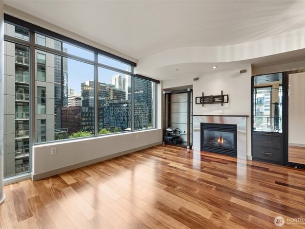 900 Lenora Street W801, Seattle WA 98121