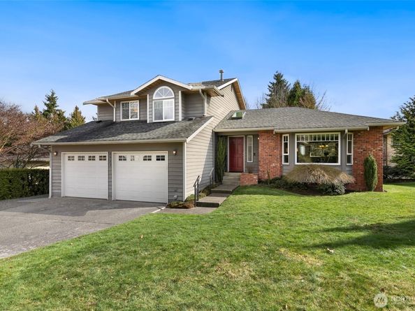 8823 10th Drive SE, Everett WA 98208