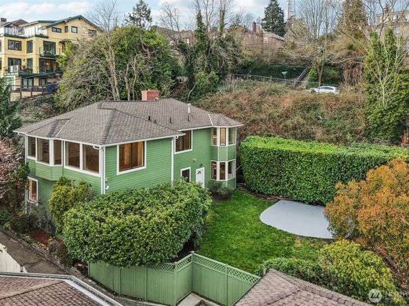 1114 2nd Avenue N, Seattle WA 98109