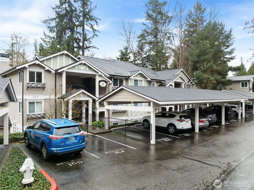 11307 NE 128th Street G101, Kirkland WA 98034
