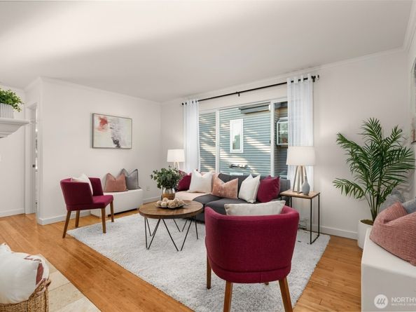 3626 14th Avenue W 203, Seattle WA 98119