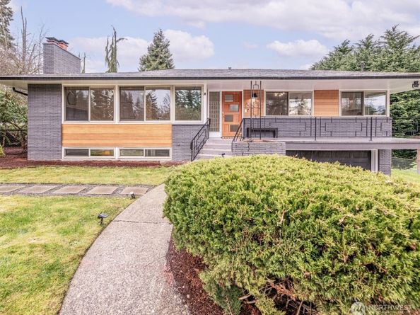 8802 Del Campo Drive, Everett WA 98208