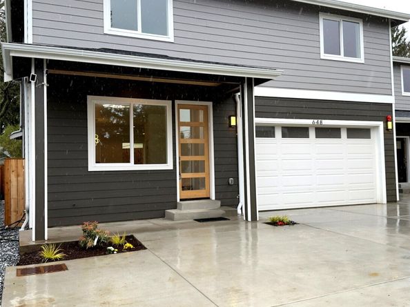 648 SW 139th Street, Burien WA 98166