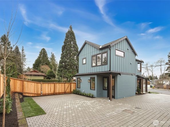 8106 126th Avenue NE, Kirkland WA 98033