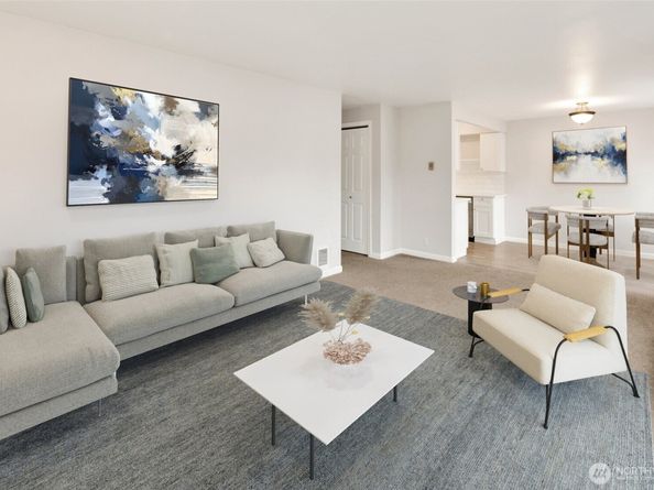 12300 33rd Avenue NE 202, Seattle WA 98125