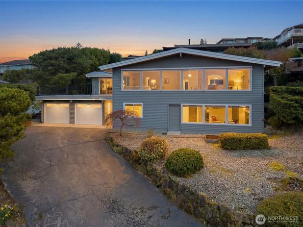 4440 137th Avenue SE, Bellevue WA 98006