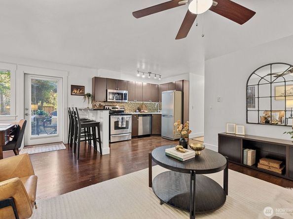 120 NW 39th Street 106, Seattle WA 98107