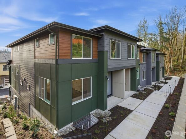 13210 NE 127th Way E, Kirkland WA 98034