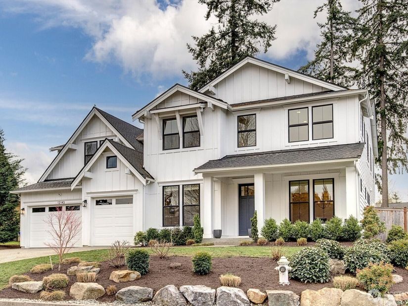 12143 NE 170th Place, Bothell WA 98011
