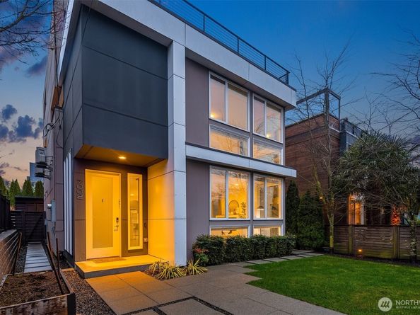 7002 23rd Avenue NW, Seattle WA 98117