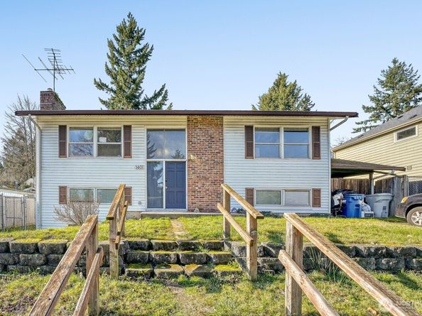 1401 Lake Youngs Way SE, Renton WA 98058