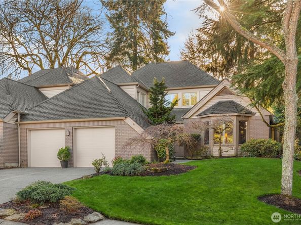 1708 Bellevue Way NE, Bellevue WA 98004