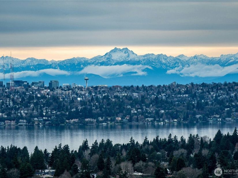 650 Bellevue Way NE 3705, Bellevue WA 98004