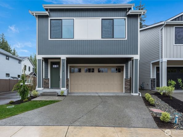 201 156th Place SW MG 13, Lynnwood WA 98087