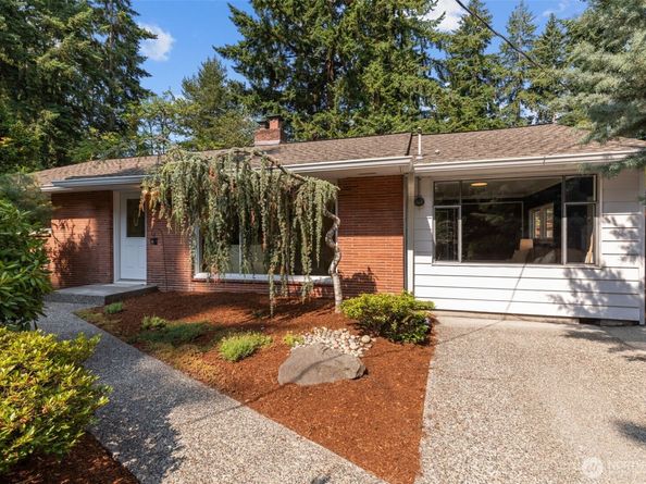 13523 23rd Place NE, Seattle WA 98125