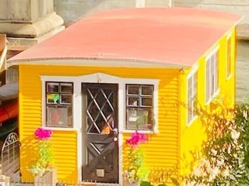 3304 Fuhrman Avenue E