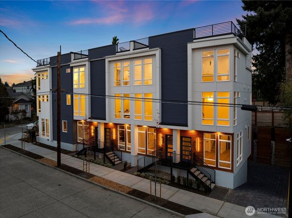 7522 6th Avenue NW, Seattle WA 98117