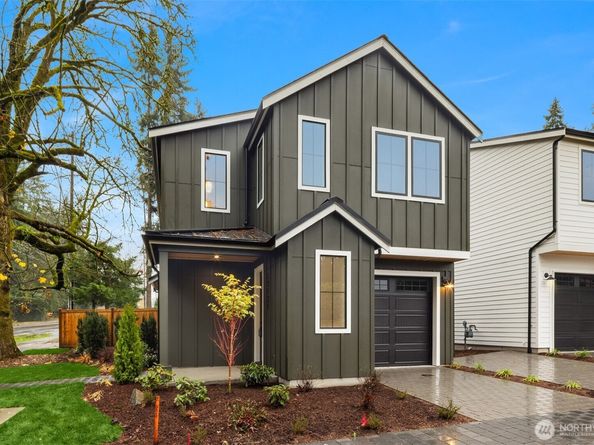 13131 NE 87th Lane, Kirkland WA 98033