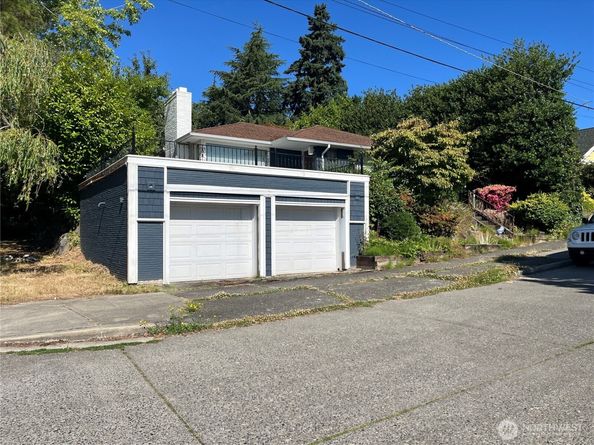 6925 52nd Avenue S, Seattle WA 98118