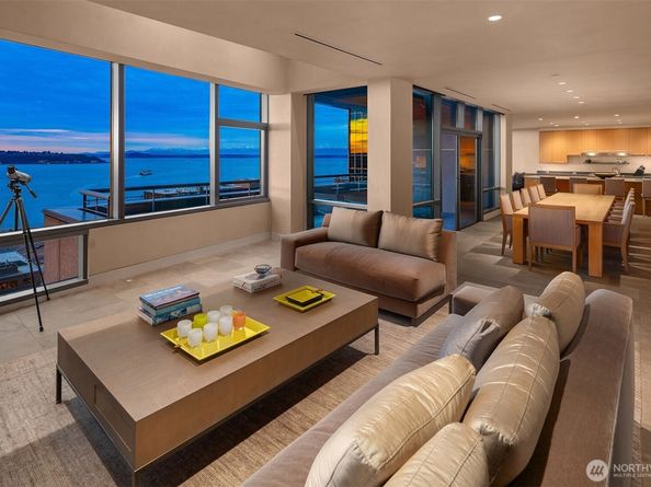 715 2nd Avenue 1501, Seattle WA 98104