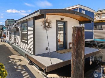 1900 Westlake Avenue N