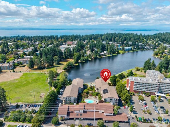 13229 Linden Avenue N 402B, Seattle WA 98133