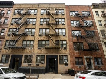 319 East 90th Street